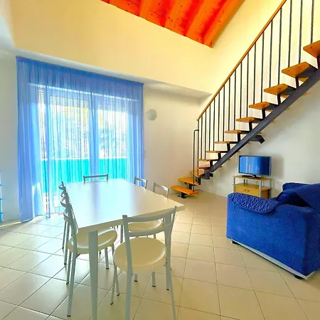 Pellicano - *